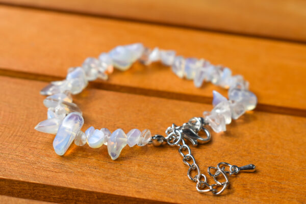 Natural Crystal Chip Bracelet - Image 10