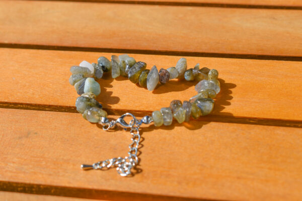 Natural Crystal Chip Bracelet - Image 5