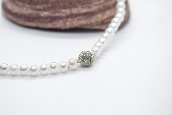 Classy Pearl Choker "Jewelhutby_tt" - Image 4